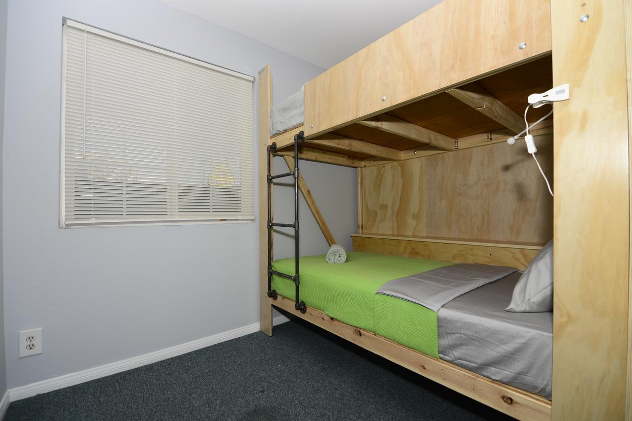 Art Boarding Hostel Los Angeles Luaran gambar